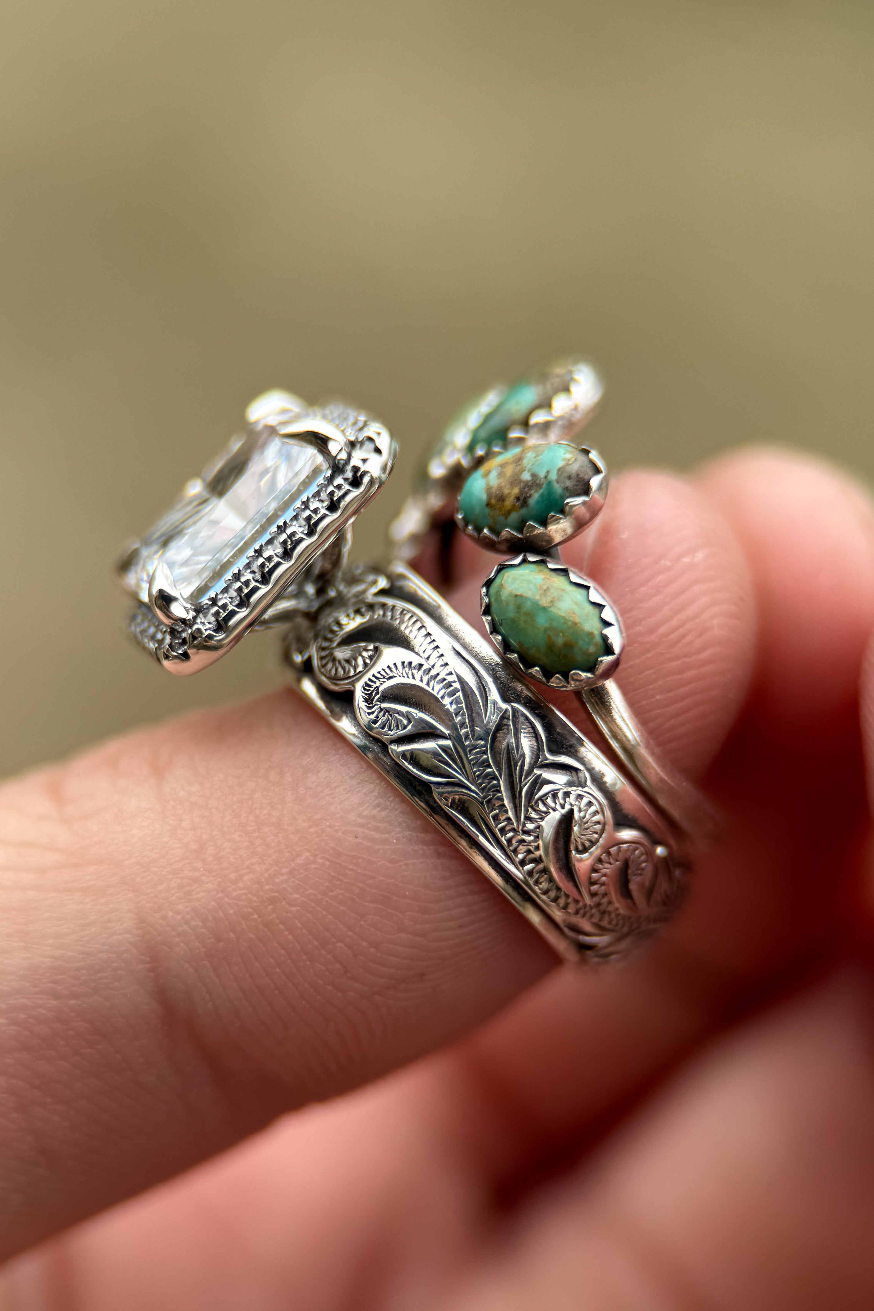 OVERLAY RADIANT CUT ENGAGEMENT RING.