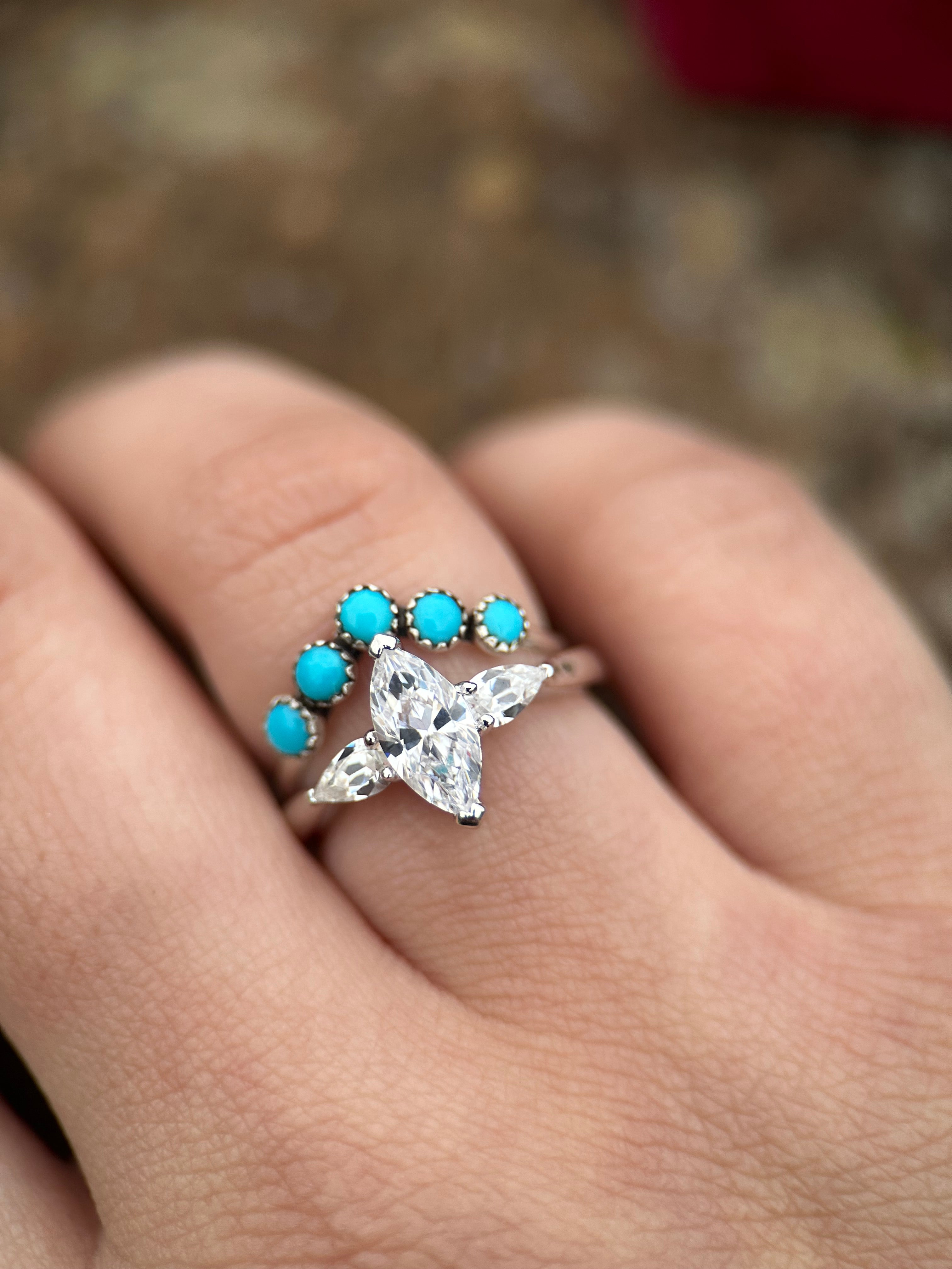 ORIGINAL MARQUEE ACCENT TWO RING SET.