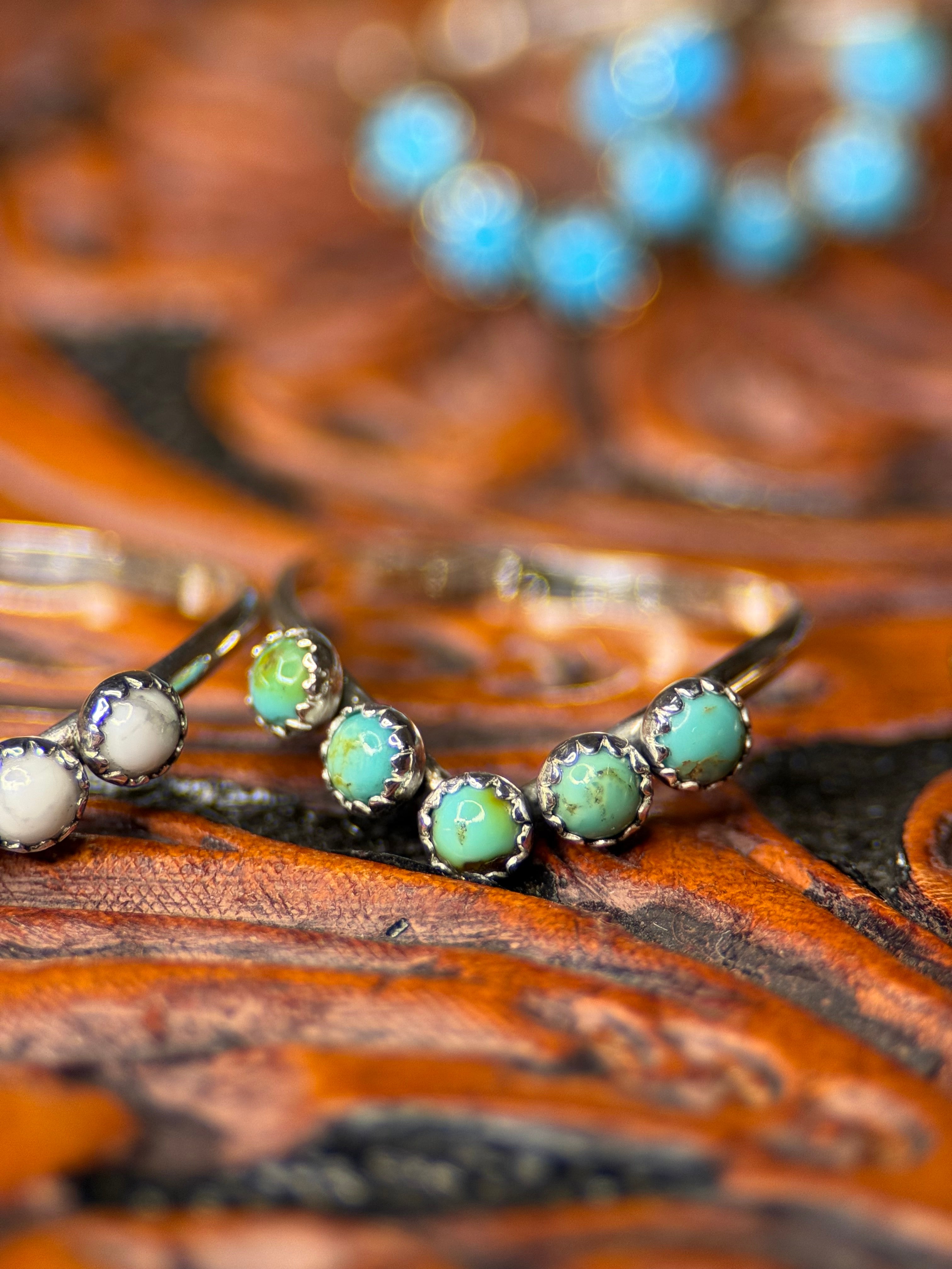 MOISSANITE EMERALD CUT 14k WHITE GOLD SET.