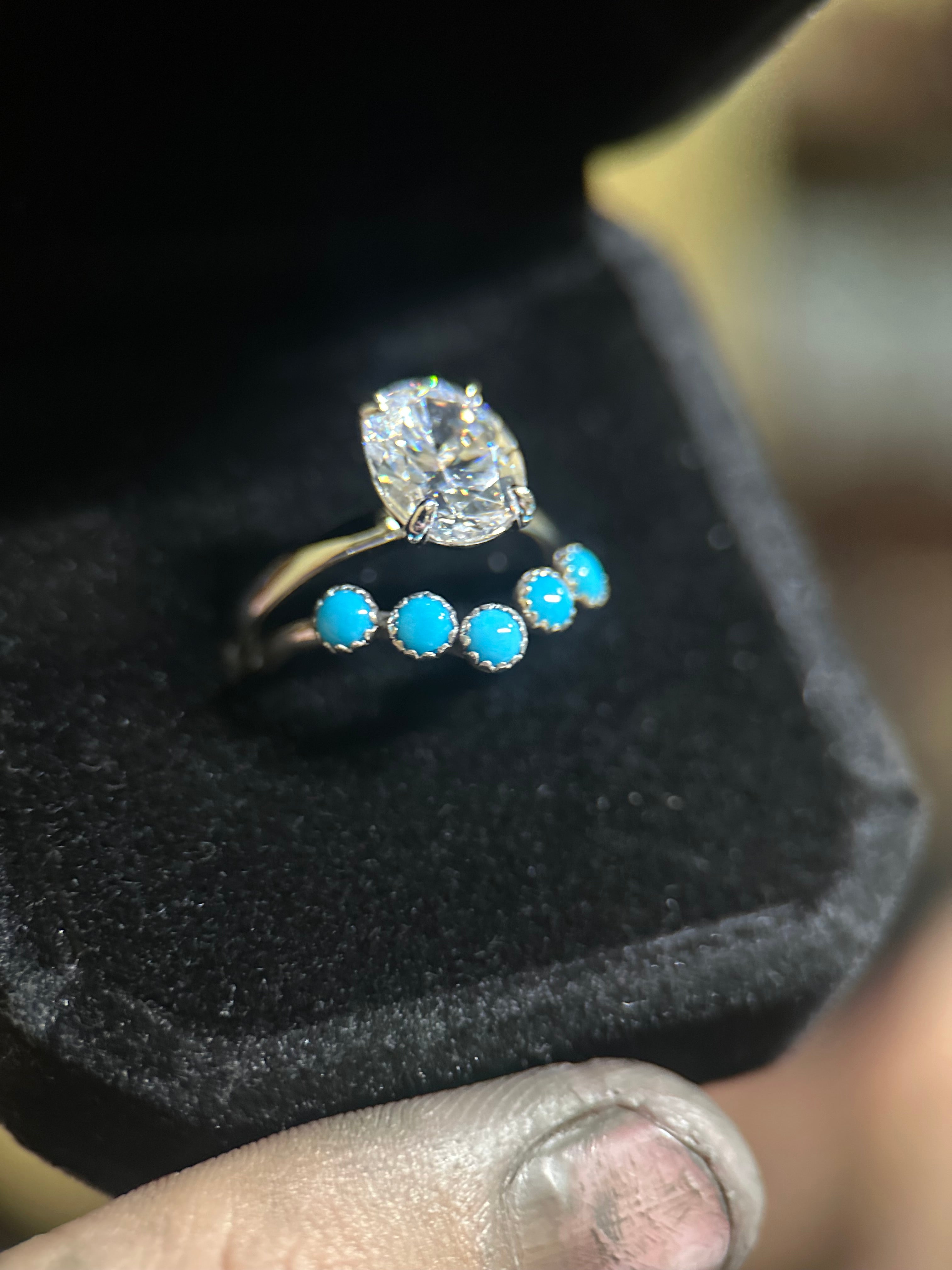 ORIGINAL OVAL SOLITAIRE TWO RING SET.