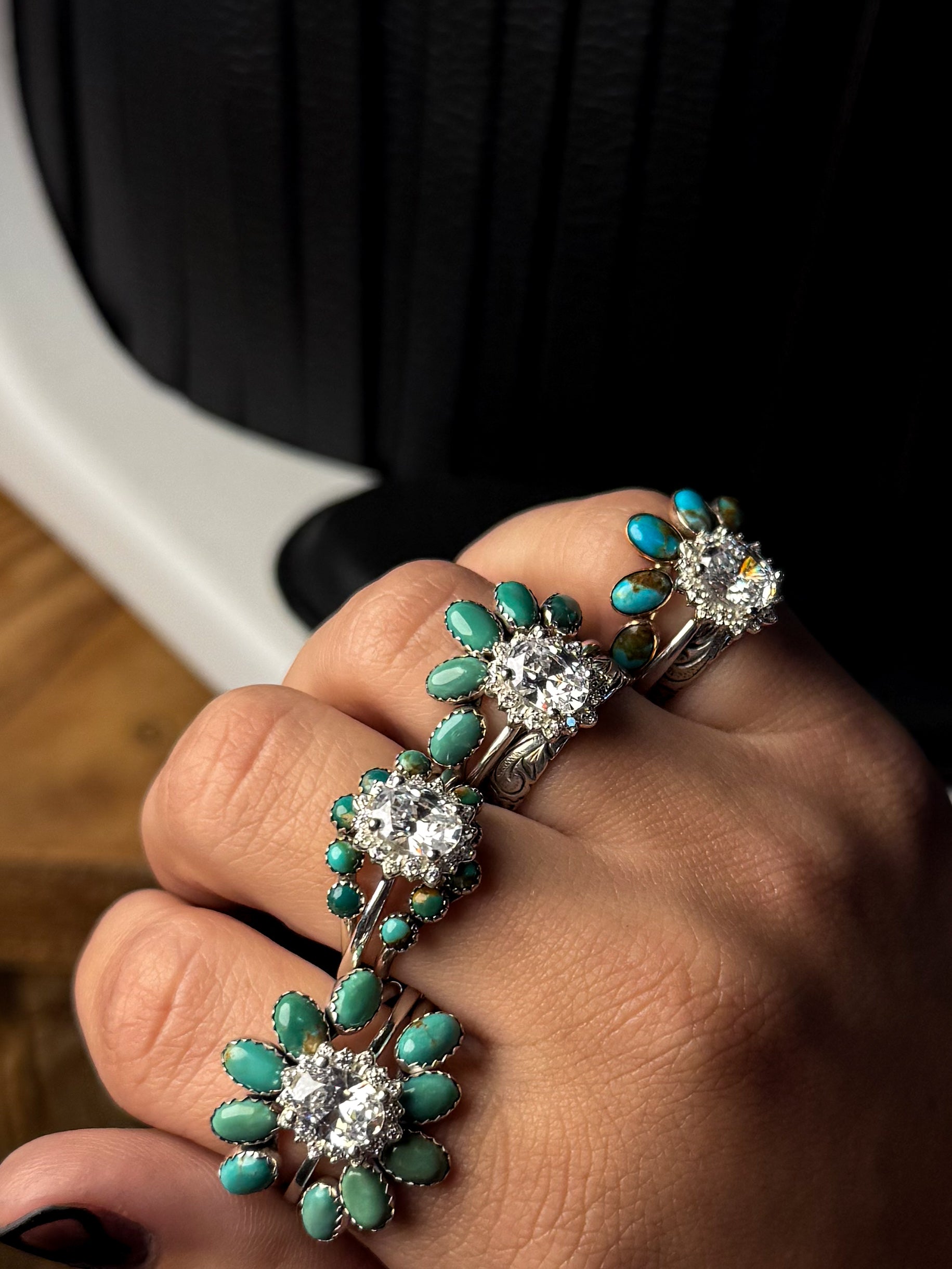 ORIGINAL FANCY OVAL HALO SET.