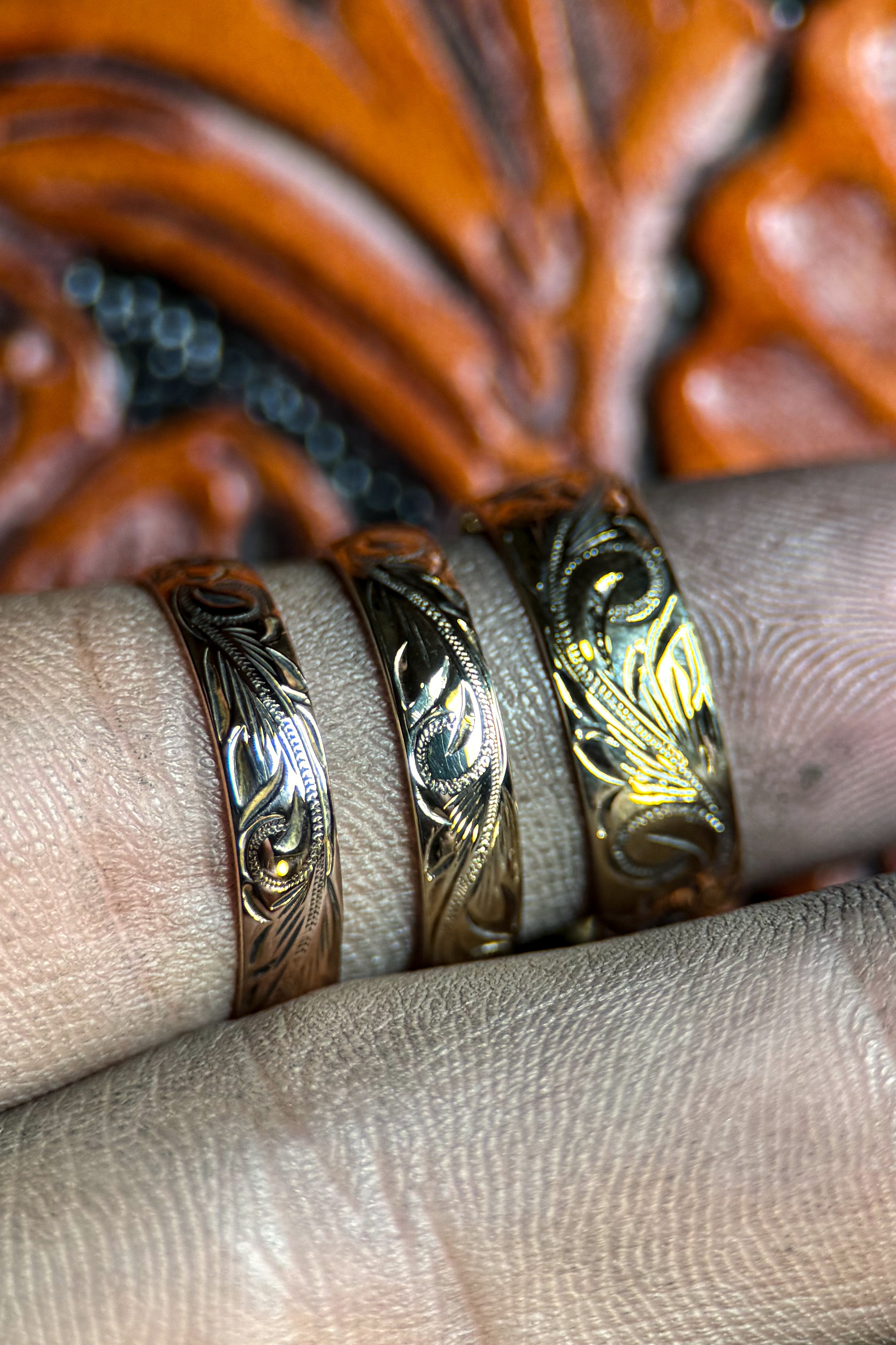 MENS ENGRAVED 14k SOLID ROSE GOLD.
