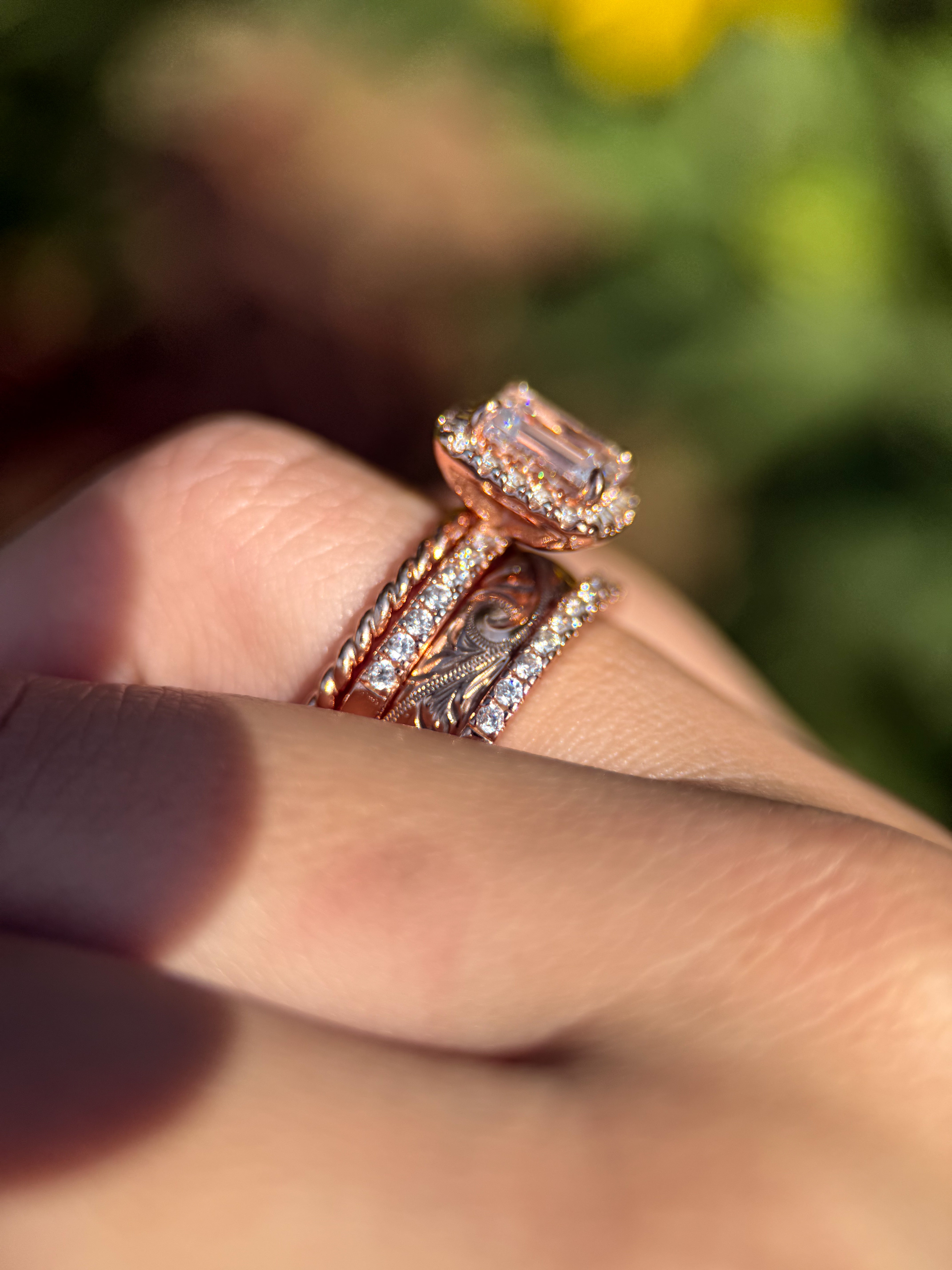 DIAMOND EMERALD HALO 14k ROSE GOLD SET.