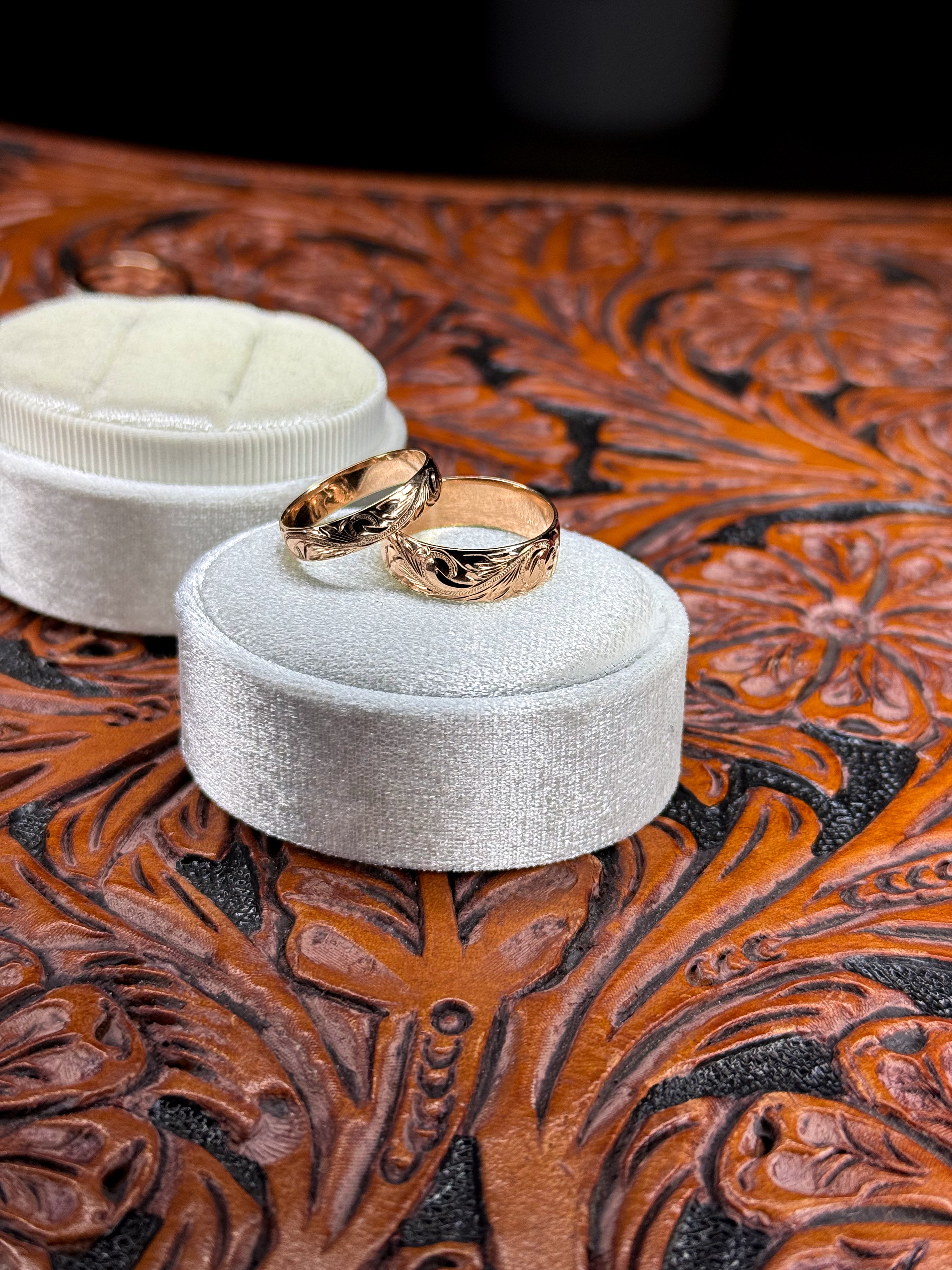 MENS ENGRAVED 14k SOLID ROSE GOLD.