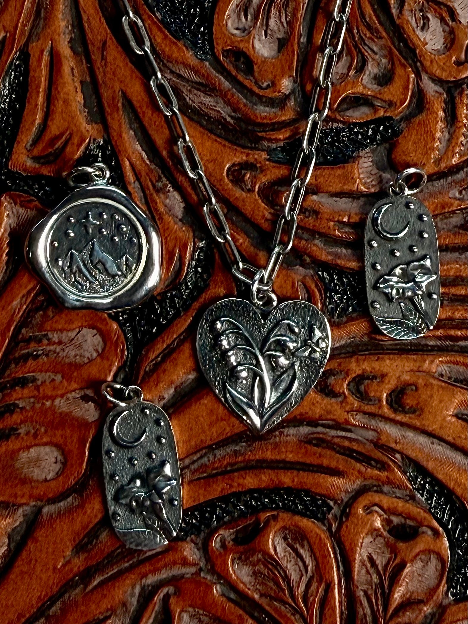 LOT STERLING PENDANT PIECE.